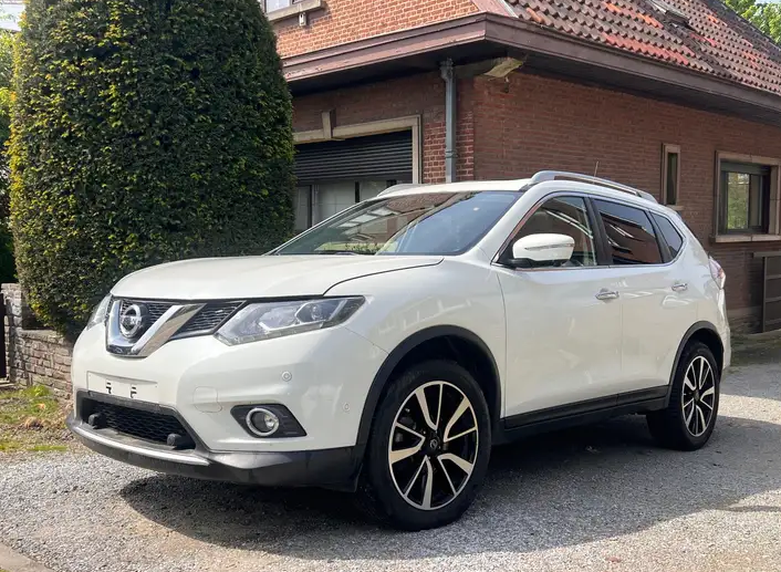 lhd NISSAN X TRAIL (01/10/2017) - 